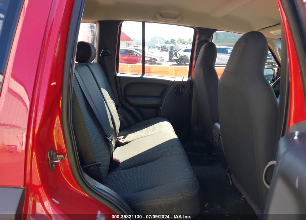 2004 JEEP LIBERTY SPORT VIN: 1J4GK48K04W147454
