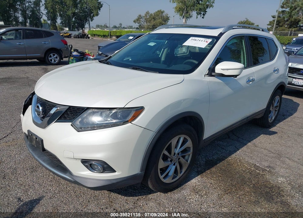 2015 NISSAN ROGUE SL VIN: 5N1AT2MT3FC889858