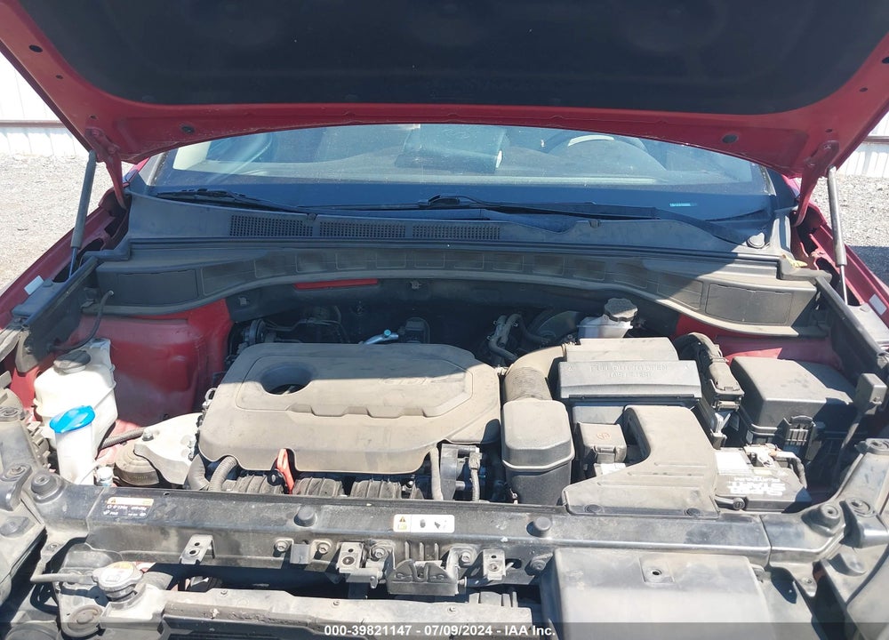 2017 HYUNDAI SANTA FE SPORT 2.4L VIN: 5XYZTDLB3HG443803