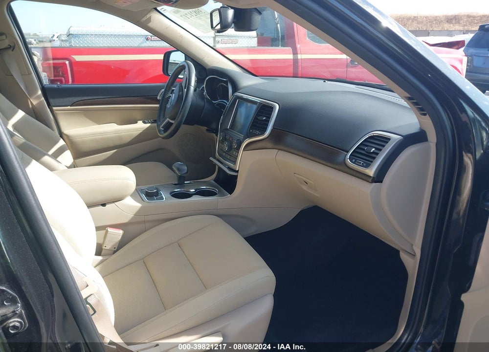 2015 JEEP GRAND CHEROKEE LAREDO VIN: 1C4RJFAG6FC879966