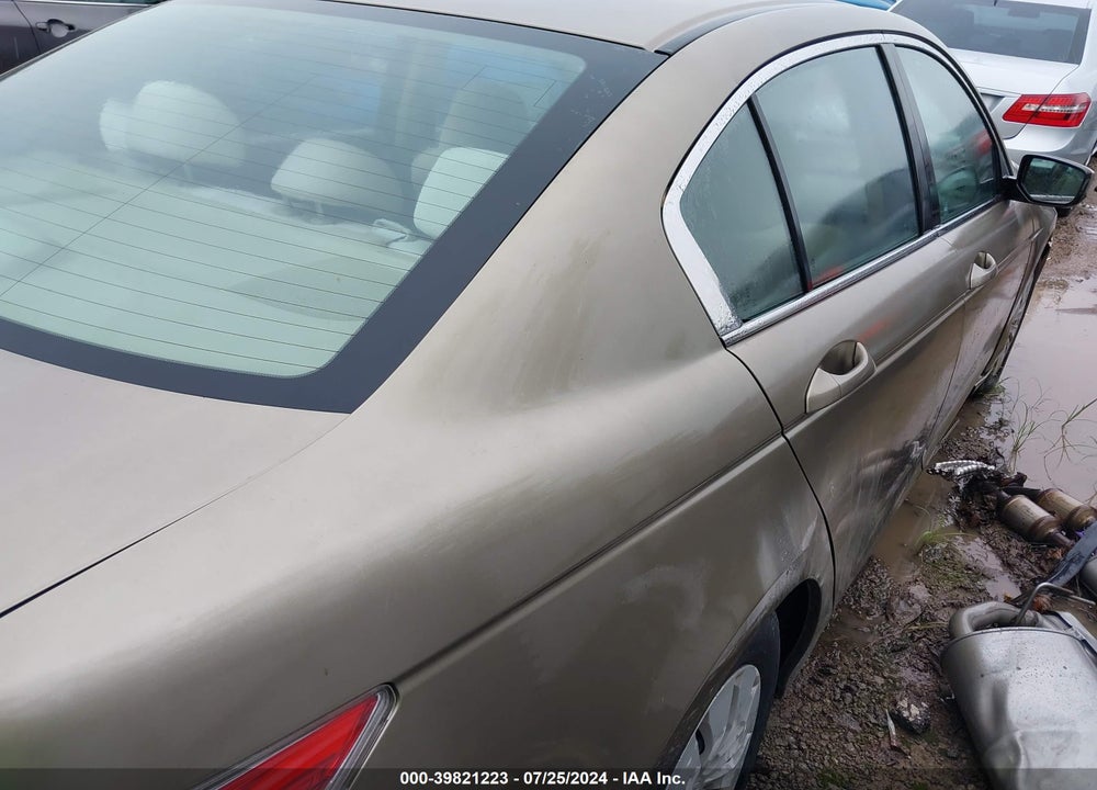 2010 HONDA ACCORD 2.4 LX VIN: 1HGCP2F3XAA100285