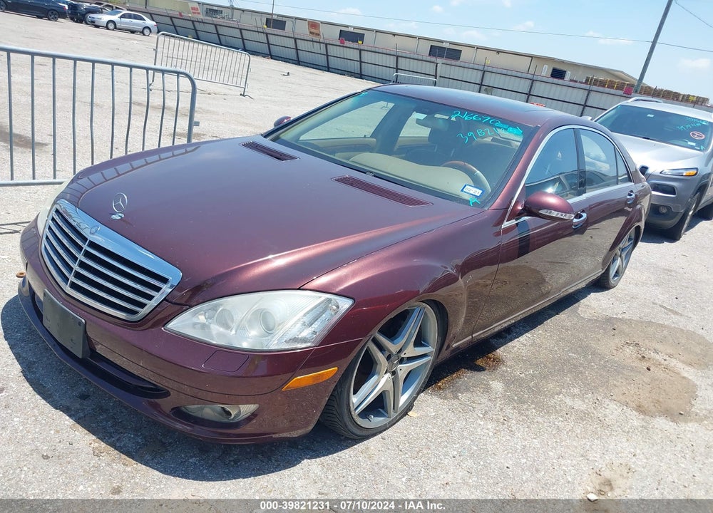 2008 MERCEDES-BENZ S 550 VIN: WDDNG71X38A216670
