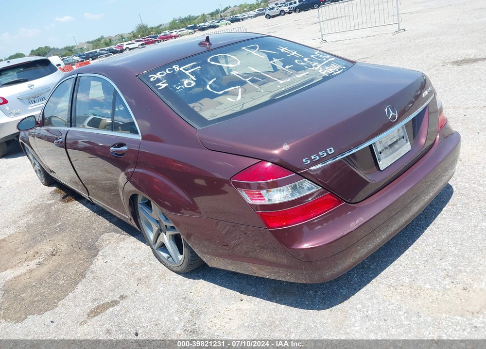 2008 MERCEDES-BENZ S 550 VIN: WDDNG71X38A216670