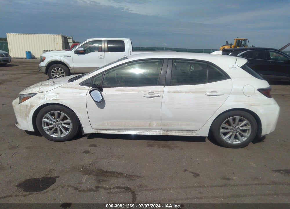 2024 TOYOTA COROLLA SE VIN: JTND4MBE3R3217779