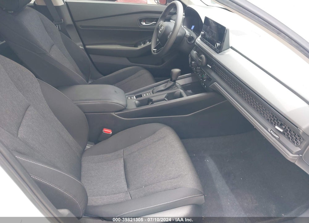 2024 HONDA ACCORD EX VIN: 1HGCY1F31RA030436