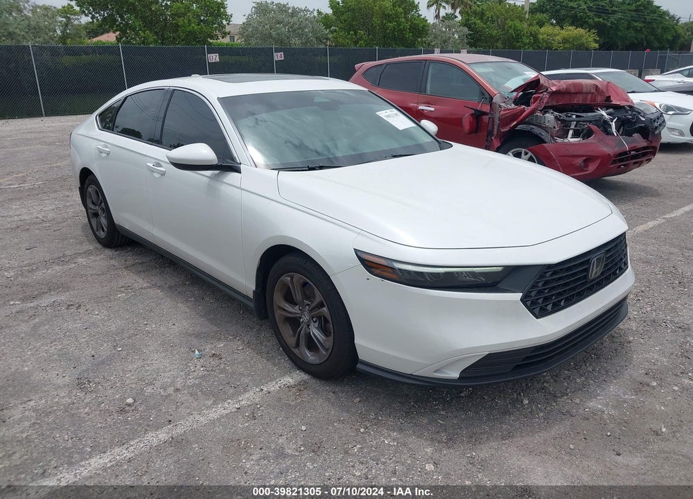 2024 HONDA ACCORD EX VIN: 1HGCY1F31RA030436
