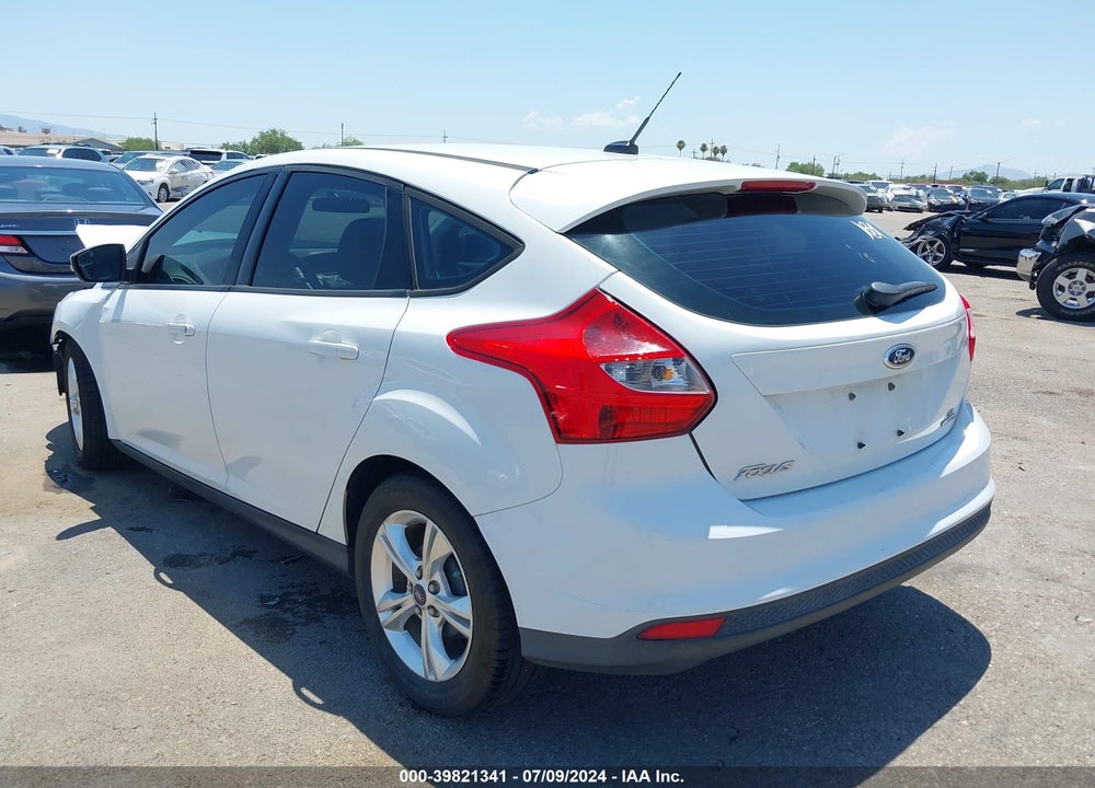 2013 FORD FOCUS SE VIN: 1FADP3K29DL363162