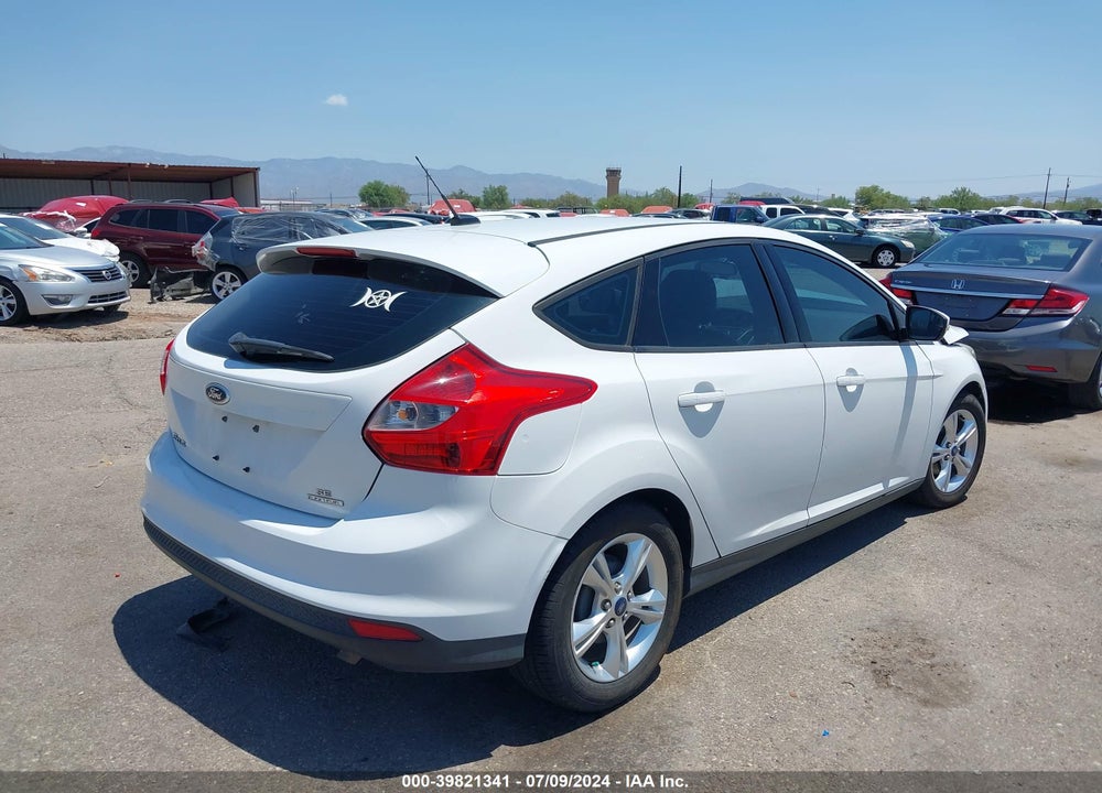 2013 FORD FOCUS SE VIN: 1FADP3K29DL363162