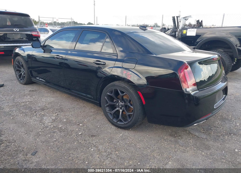 2019 CHRYSLER 300 300S VIN: 2C3CCABG9KH617940
