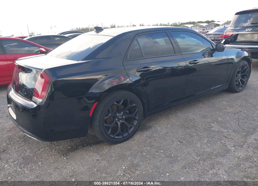 2019 CHRYSLER 300 300S VIN: 2C3CCABG9KH617940