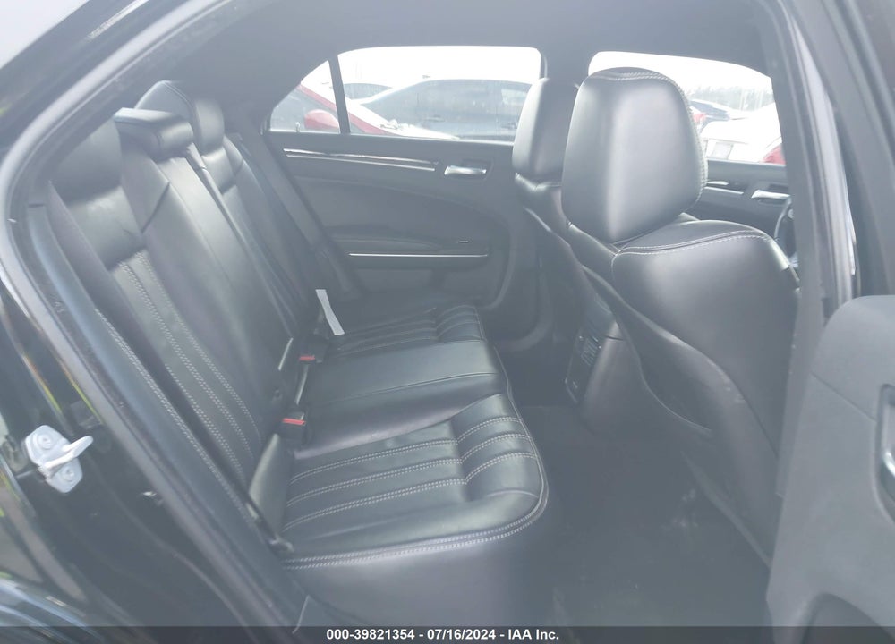 2019 CHRYSLER 300 300S VIN: 2C3CCABG9KH617940