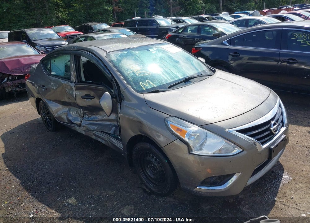 2016 NISSAN VERSA 1.6 S+ VIN: 3N1CN7AP5GL829262