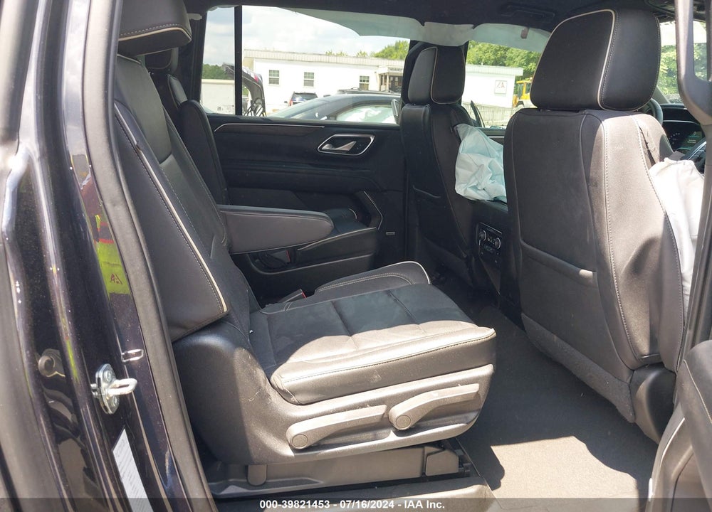 2022 CHEVROLET SUBURBAN 4WD PREMIER VIN: 1GNSKFKDXNR249387