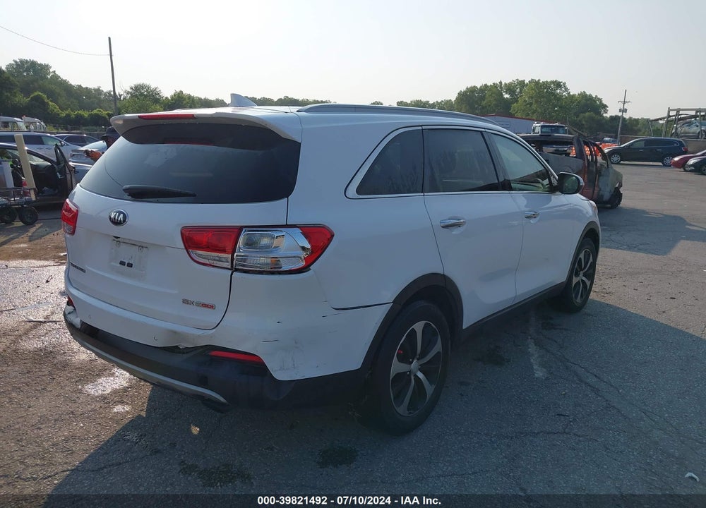2016 KIA SORENTO 2.0T EX VIN: 5XYPH4A11GG049119
