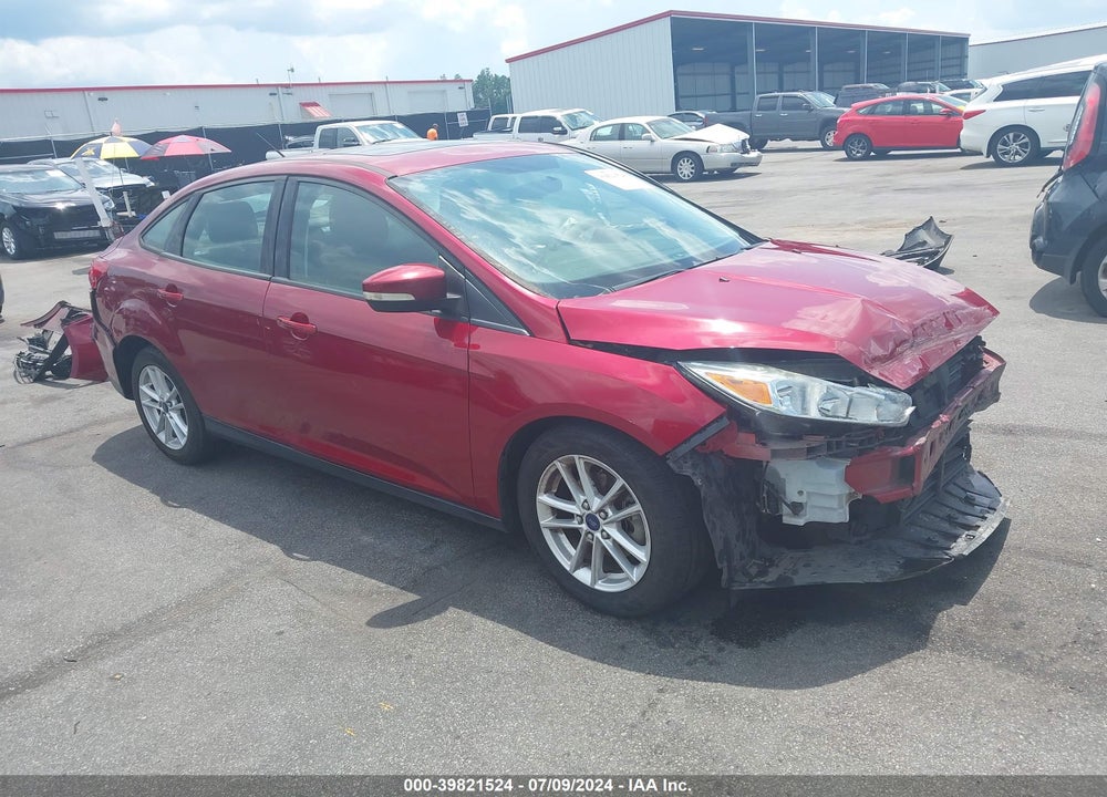 2015 FORD FOCUS SE VIN: 1FADP3F26FL227391