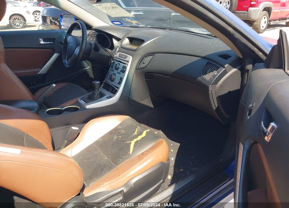 2010 HYUNDAI GENESIS 3.8 GRAND TOURING VIN: KMHHU6KH4AU005141
