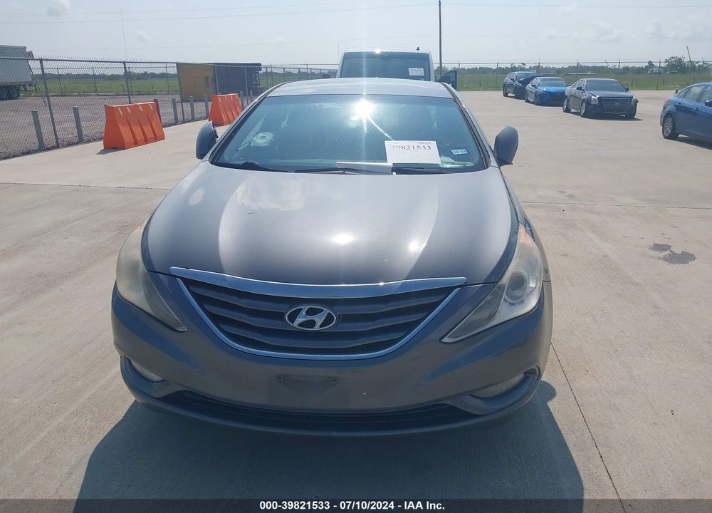 2013 HYUNDAI SONATA GLS VIN: 5NPEB4AC2DH765655