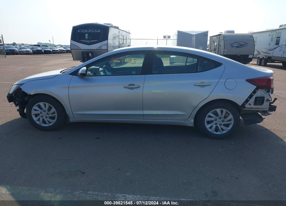 2020 HYUNDAI ELANTRA SE VIN: 5NPD74LF5LH505060