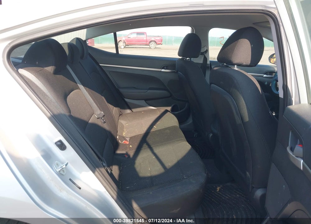 2020 HYUNDAI ELANTRA SE VIN: 5NPD74LF5LH505060