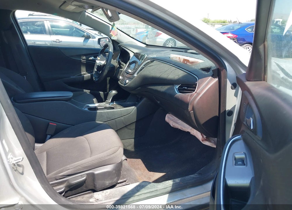 2019 CHEVROLET MALIBU LT VIN: 1G1ZD5ST0KF107347