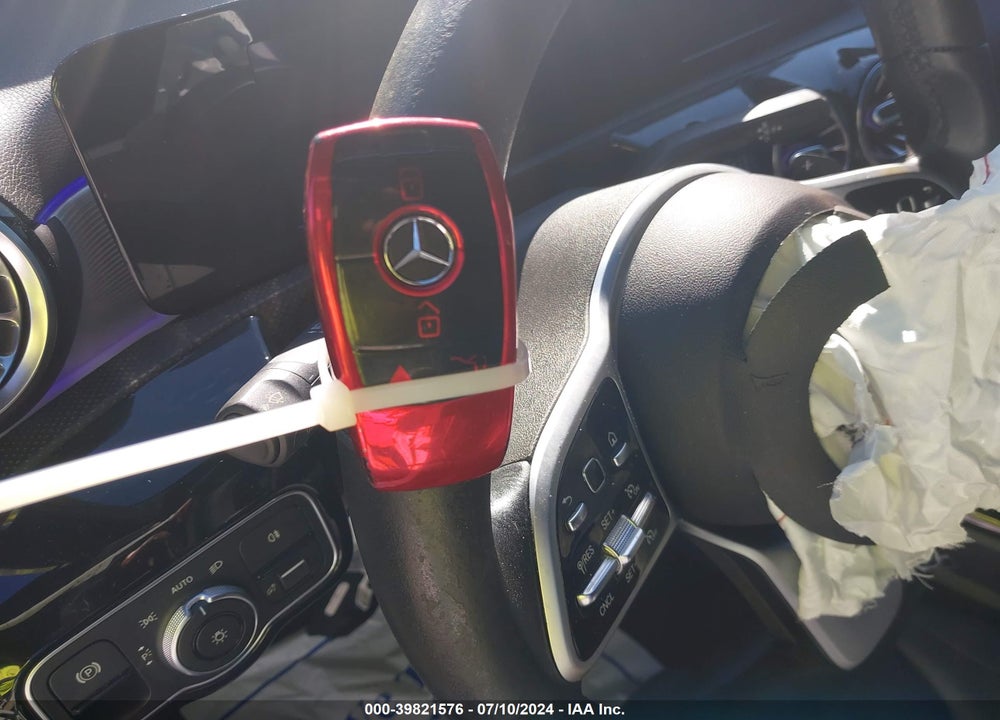 2019 MERCEDES-BENZ A 220 VIN: WDD3G4EB1KW035520