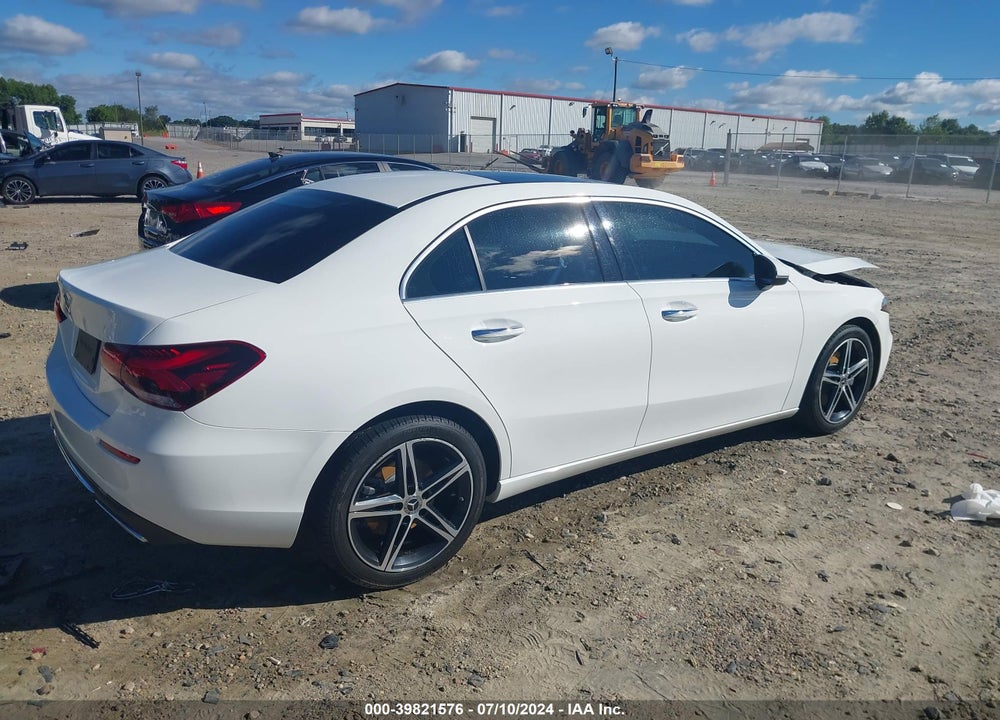 2019 MERCEDES-BENZ A 220 VIN: WDD3G4EB1KW035520