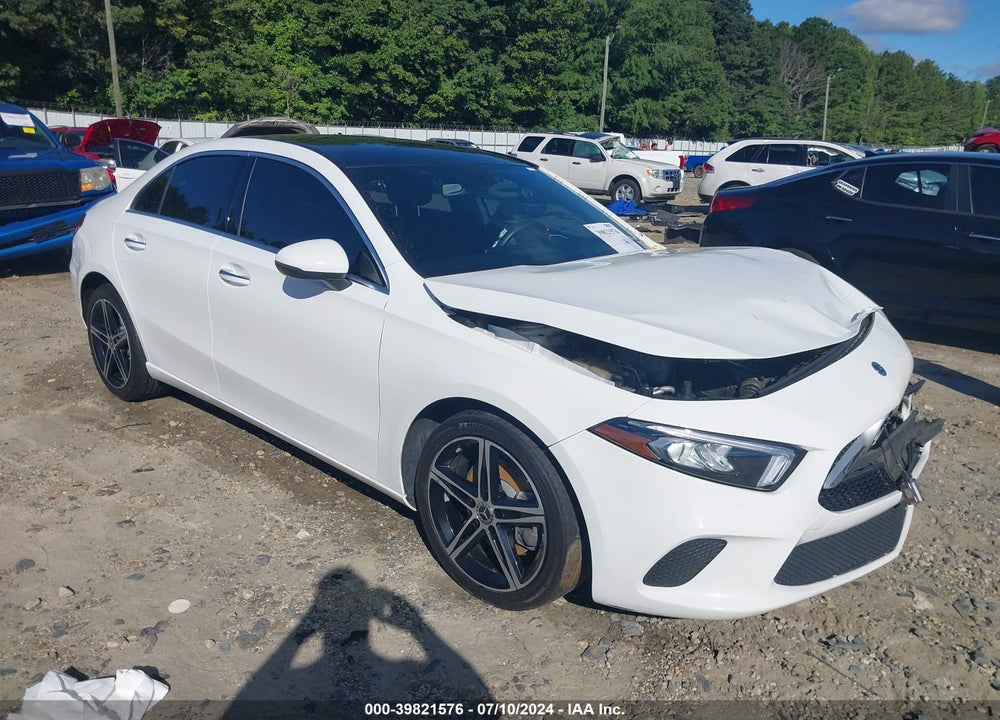 2019 MERCEDES-BENZ A 220 VIN: WDD3G4EB1KW035520