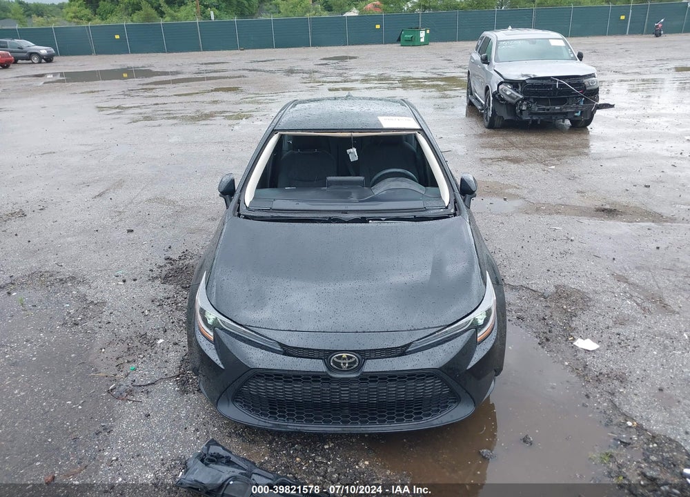 2021 TOYOTA COROLLA LE VIN: 5YFEPMAE5MP241339