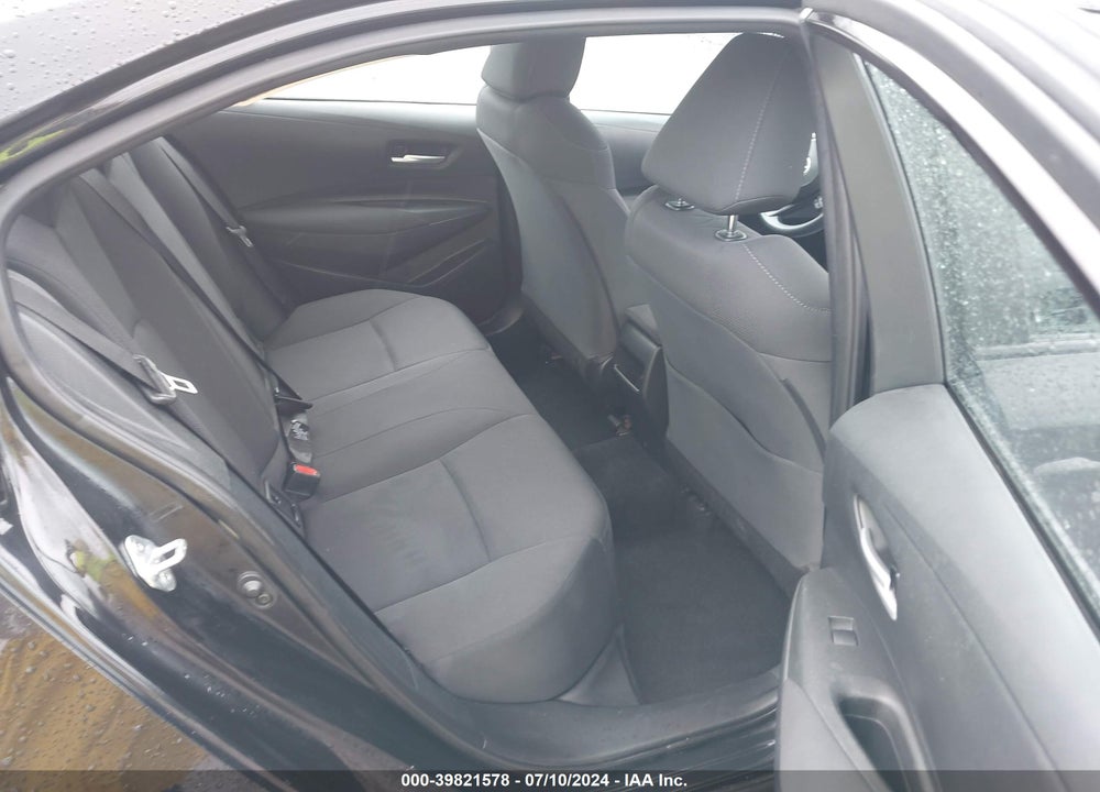 2021 TOYOTA COROLLA LE VIN: 5YFEPMAE5MP241339