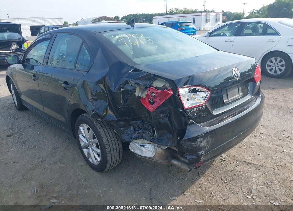 2012 VOLKSWAGEN JETTA 2.5L SE VIN: 3VWBP7AJ1CM312122