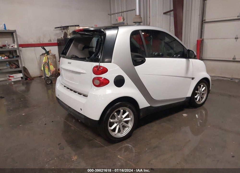 2009 SMART FORTWO BRABUS/PASSION/PURE VIN: WMEEJ31X79K235370