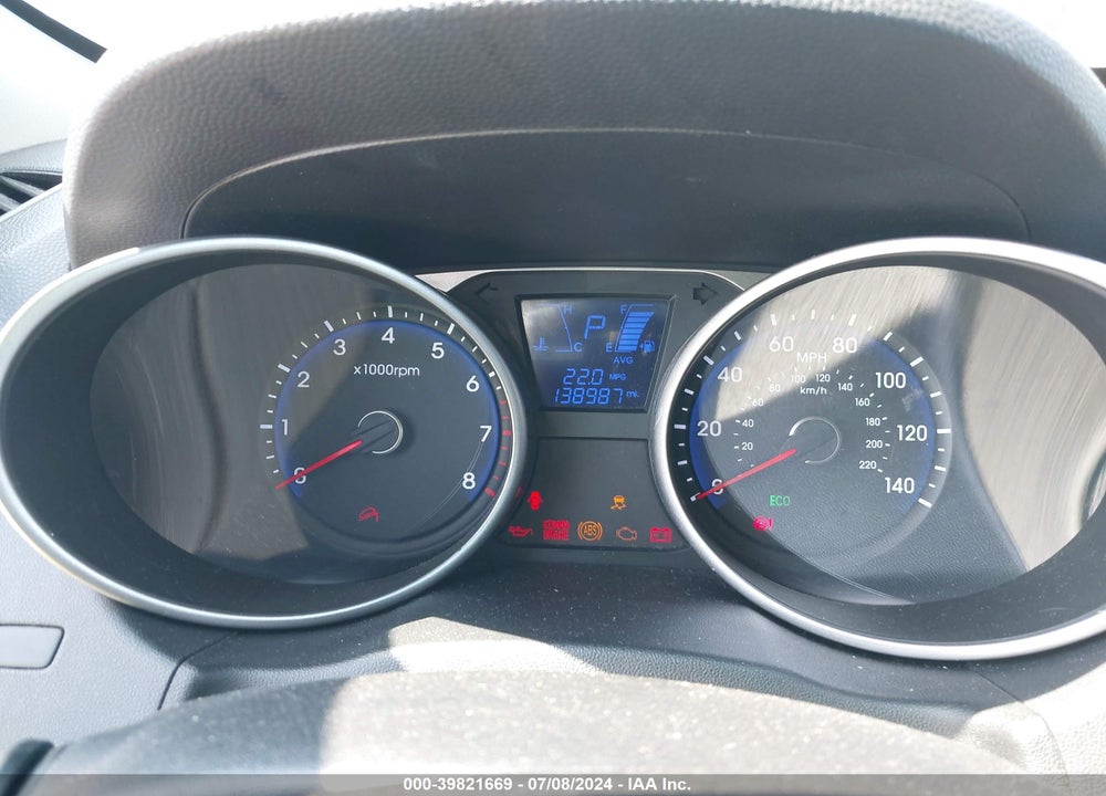 2015 HYUNDAI TUCSON SE VIN: KM8JU3AG0FU987296