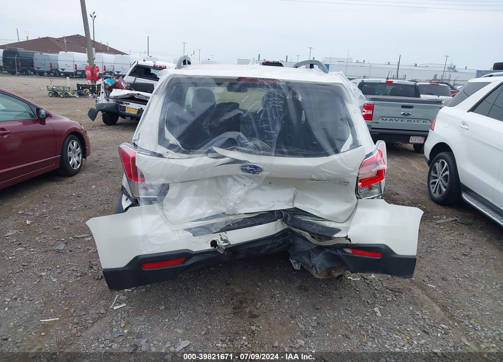 2017 SUBARU FORESTER PREMIUM VIN: JF2SJAEC7HH509001