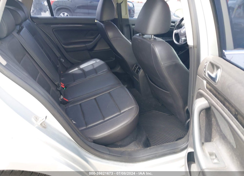 2012 VOLKSWAGEN JETTA SPORTWAGEN 2.0L TDI VIN: 3VWPL7AJXCM686083