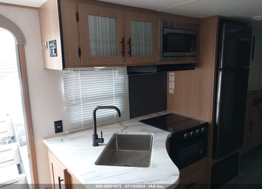2022 AVENGER 27D VIN: 5ZT2AVSB1NB934650
