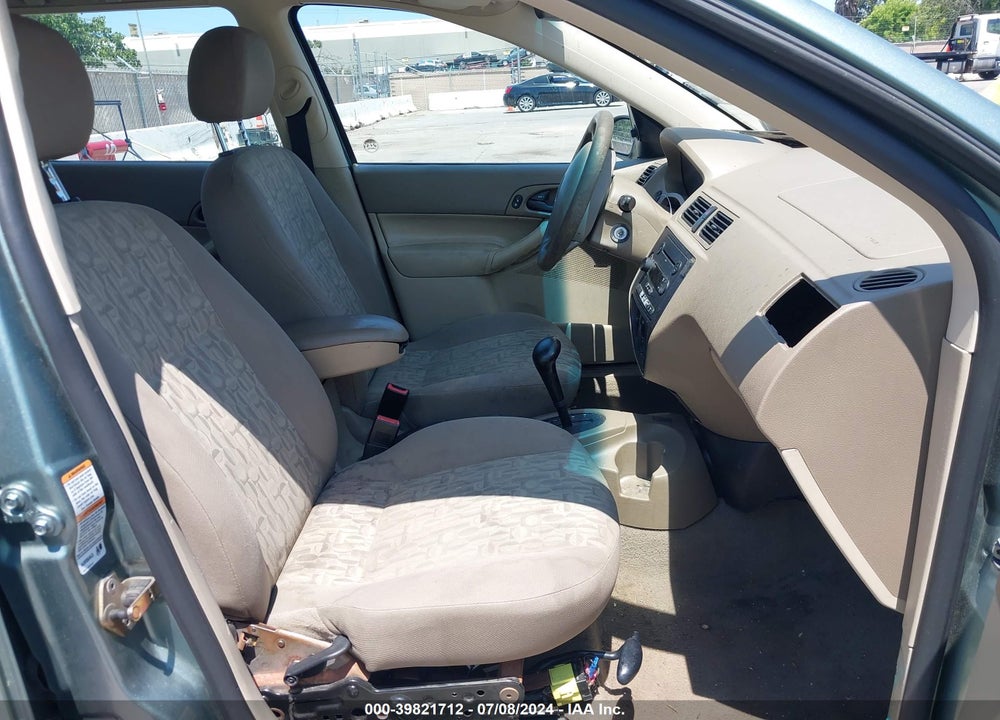 2005 FORD FOCUS ZXW VIN: 1FAHP36N25W185438