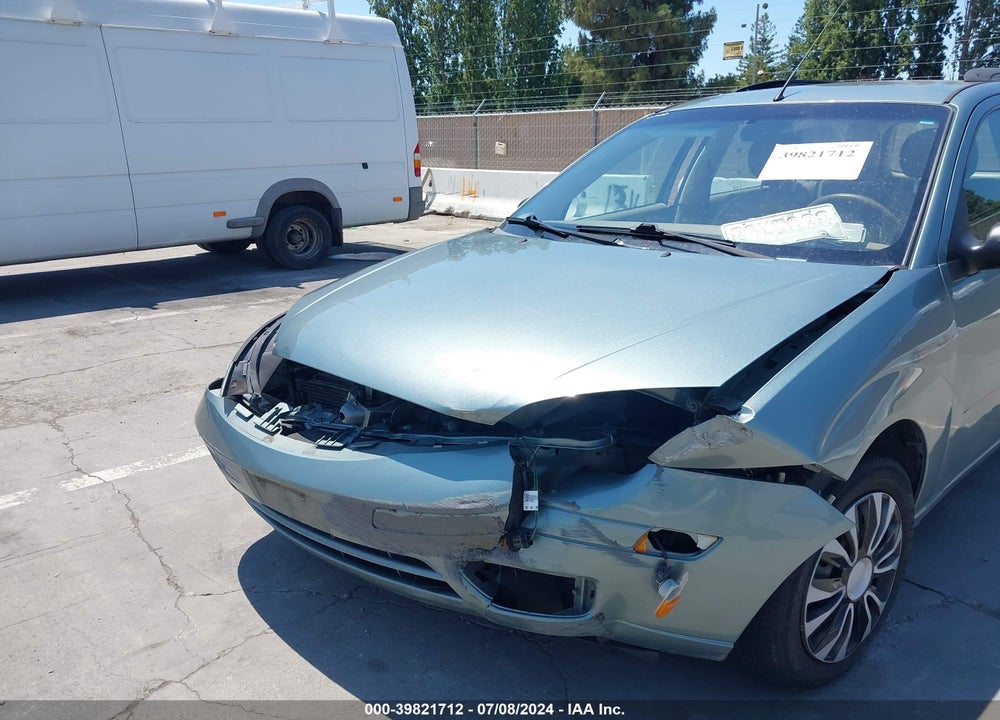 2005 FORD FOCUS ZXW VIN: 1FAHP36N25W185438