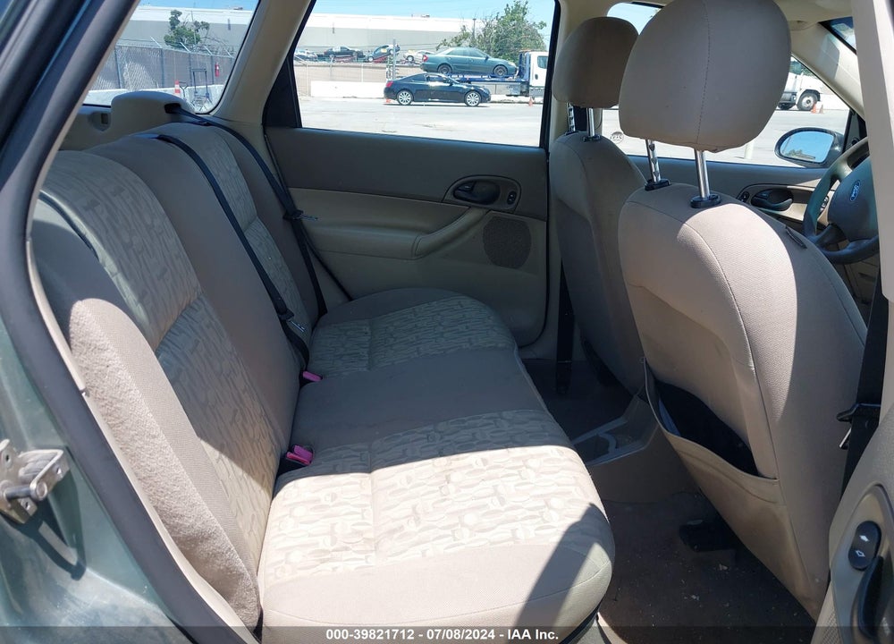 2005 FORD FOCUS ZXW VIN: 1FAHP36N25W185438