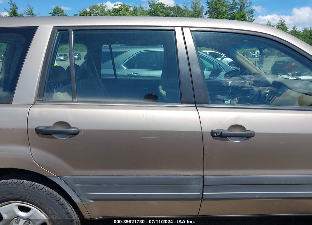 2005 HONDA PILOT LX VIN: 2HKYF18125H544398
