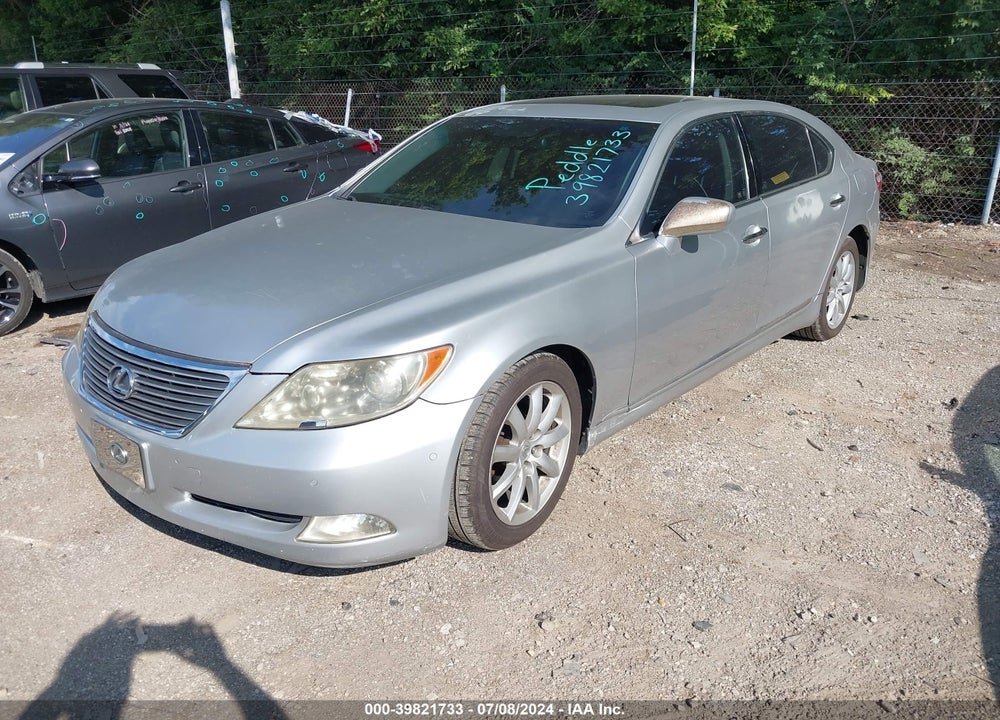 2007 LEXUS LS 460 L VIN: JTHGL46F575018594