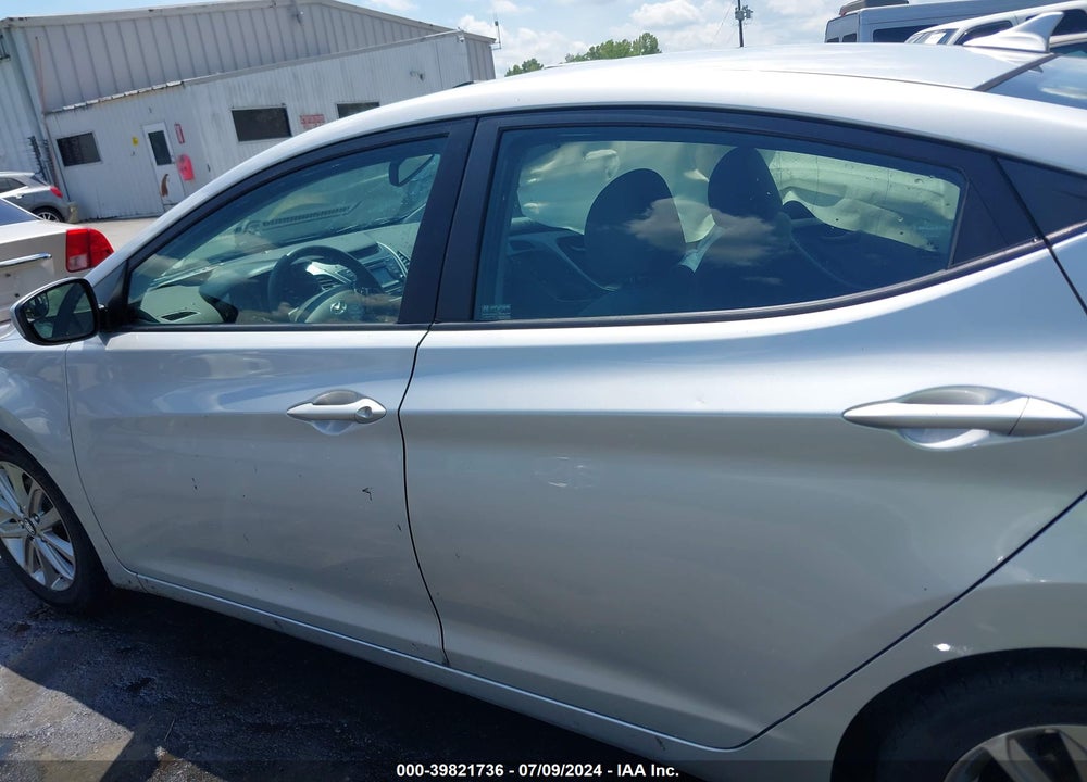 2014 HYUNDAI ELANTRA SE VIN: 5NPDH4AE9EH457508