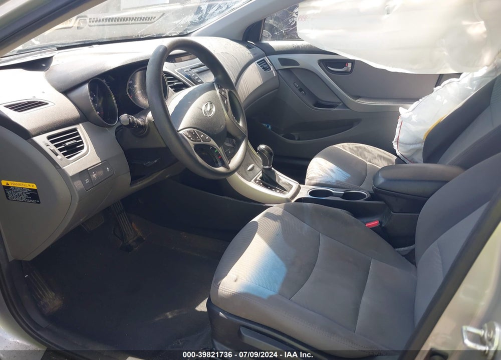 2014 HYUNDAI ELANTRA SE VIN: 5NPDH4AE9EH457508
