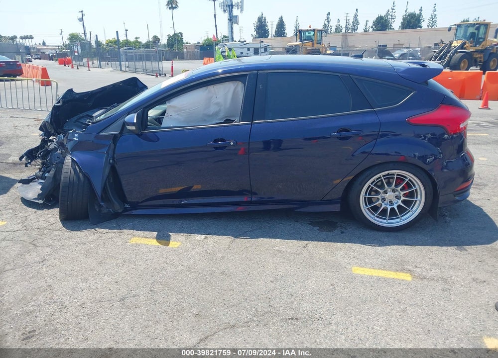 2017 FORD FOCUS VIN: 1FADP3L98HL267010