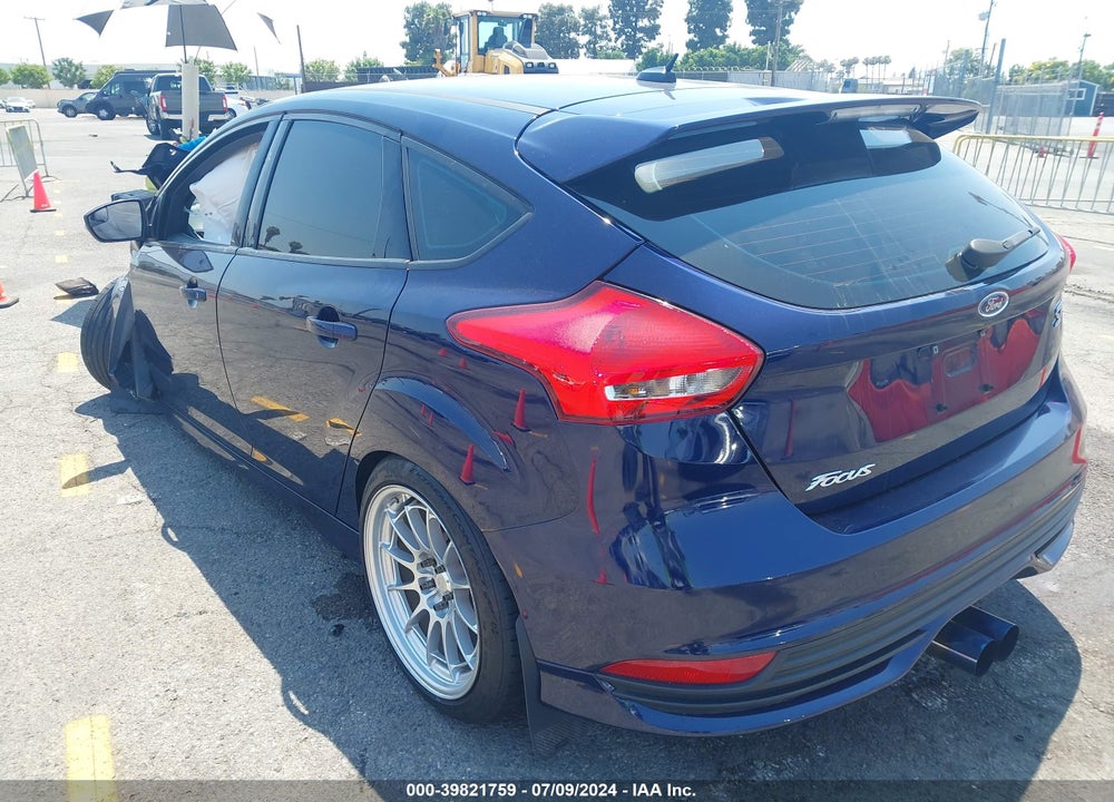 2017 FORD FOCUS VIN: 1FADP3L98HL267010