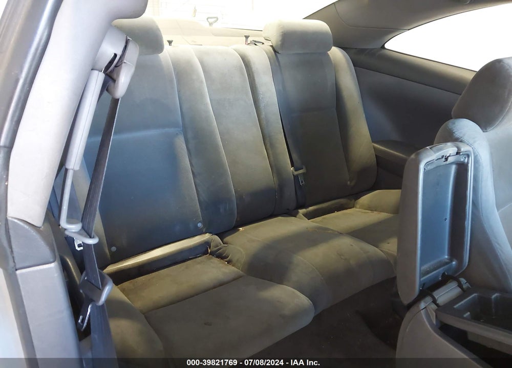 2004 TOYOTA CAMRY SOLARA SE V6 VIN: 4T1CA38P24U020676