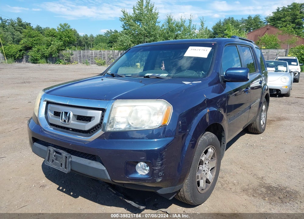 2011 HONDA PILOT TOURING VIN: 5FNYF4H91BB077394