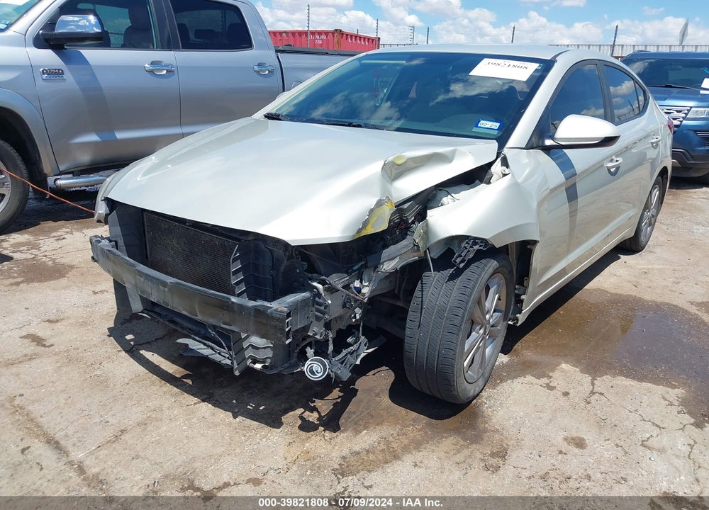 2017 HYUNDAI ELANTRA SE VIN: KMHD84LF4HU402606