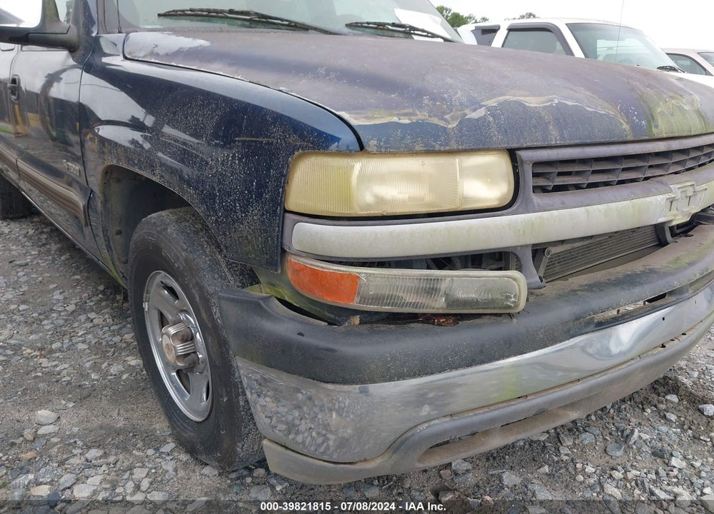 2001 CHEVROLET SILVERADO 1500 LS VIN: 2GCEC19V111252377