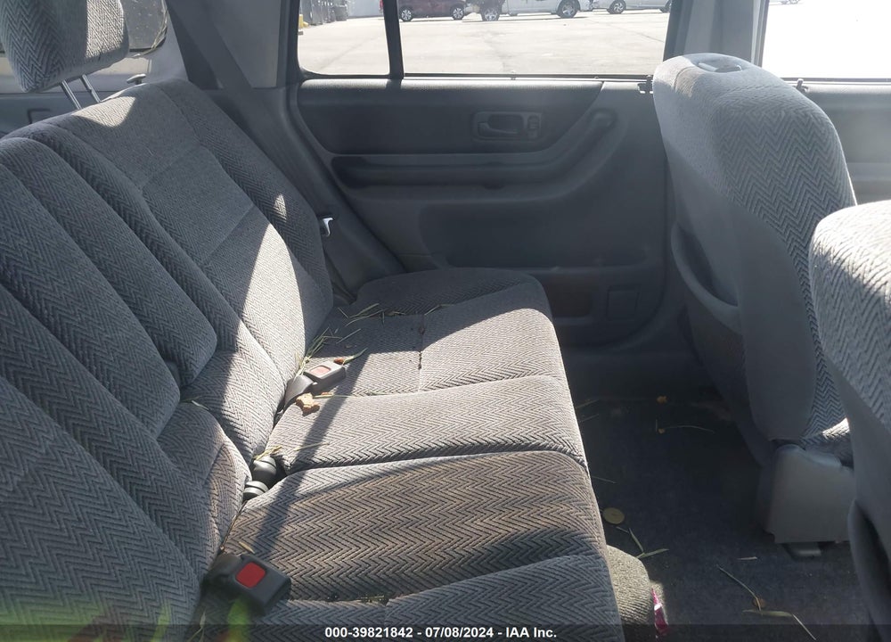 1996 HONDA CR-V VIN: RD11025011