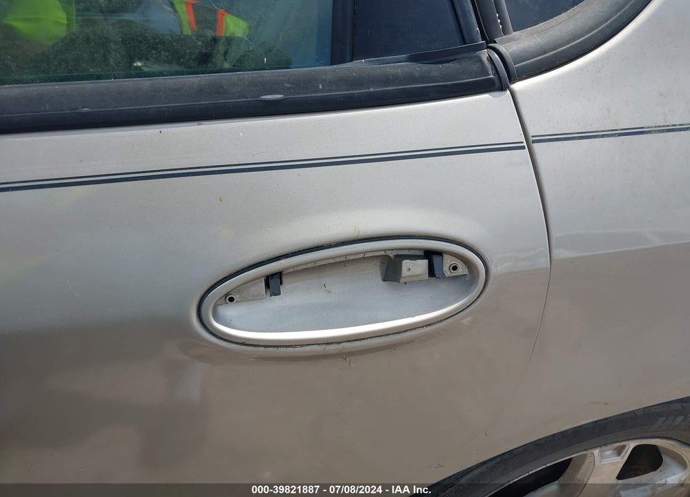 2003 CHEVROLET IMPALA LS VIN: 2G1WH52K039258875